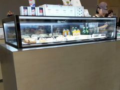 面包甜点陈列柜-Seesaw Coffee(苏州中心店)