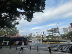 -广州市白云区图书馆