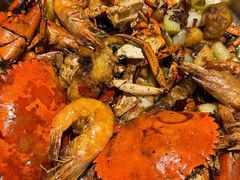 -七欣天香辣蟹火锅(无锡金太湖国际城店)