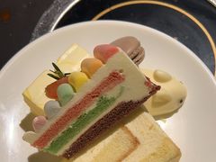 -钱小奴海鲜自助黑金店(杭州滨江龙湖店)