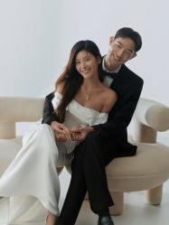 点击看大图 -至臻微拉婚纱摄影