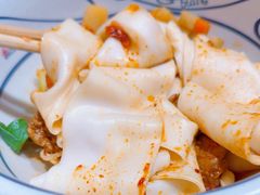-陇上秦轩西安biangbiang面(朝龙汇店)