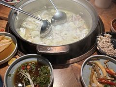 -大头椰·海南椰子鸡火锅(思明万象城店)