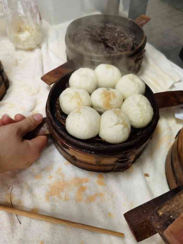 哈笼包子(双楠街店)-"在红牌楼7天不远的一家包子店双楠路上. .