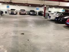 -三号湾广场·停车场