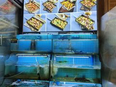 -老东镇啤酒屋海鲜加工·蒸汽海鲜·海鲜烧烤(台东店)