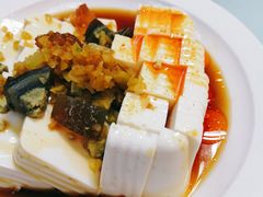 青椒皮蛋拌豆腐-食惠里小笼包面馆(越秀店)