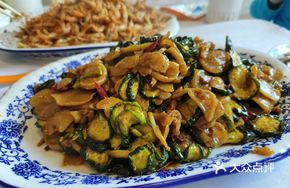 Cucumber Sticks with Dried Potato