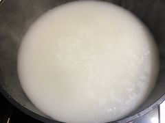 -九万士多港式海鲜粥底火锅(回龙观店)
