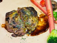 -The Cheebat 锌吧·Bistro(体育西店)