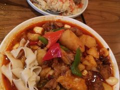-阿里家·新疆烤肉酒場 by MIG