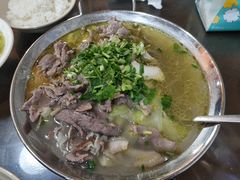 -杨三娘跷脚牛肉(羊子山西路店)