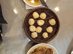 -佬钱湾仔(衣裳街店)