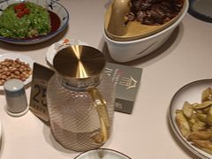 -八府香鸭·啫啫煲(华山路店)