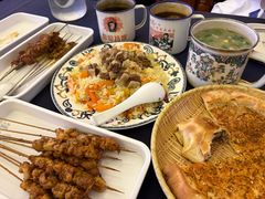 -伊带伊路新疆美食府(呼家楼店)