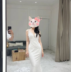 -Renee芮亦婚纱(原丽莎)