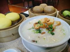 荔湾艇仔粥-点都德(千灯湖环宇城店)