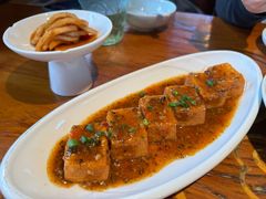 -菌自由丨野生菌火锅特色庭院餐厅(丽江古城店)