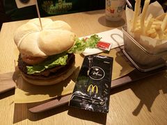 -麦当劳(新王府井店)