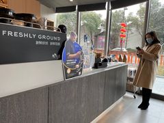 -瑞幸咖啡(杭州绿地中央店)