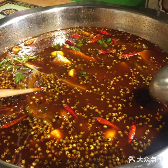 甜妹特色耗儿鱼(青年城店)