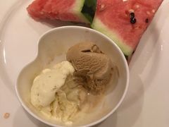 -怡咖啡海鲜自助餐厅(浦东香格里拉店)