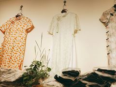 -暮晚尘香汉服旗袍