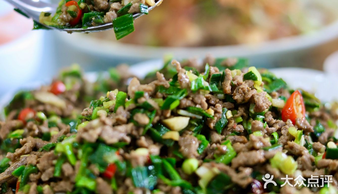 我就说跟着本地人吃不会出错!