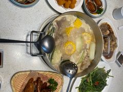 -肥仔文澳门猪骨煲(南京西路店)