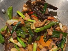 -渔语鱼新川菜Bistro(万象天地店)