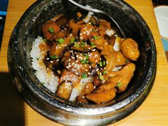 照烧鸡腿饭-明洞阿姨·韩式酱蟹烤肉·创意料理(三元桥店)