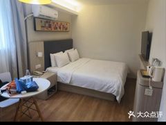 -汉庭(上海世博塘桥地铁站店)