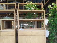 -渝信川菜 · 川味家常菜(财富购物中心店)