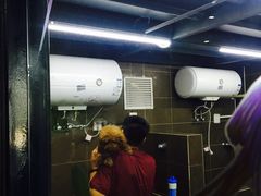 -美联众合动物医院(唯恩分院)