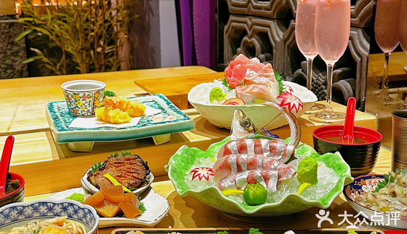 日式庭院风的日本料理店🇯🇵云鹤 