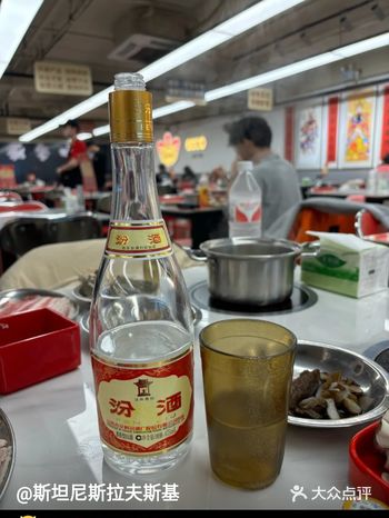 海鲜爱好者的天堂。海鲜种类极为丰富，虾蟹鲜活，贝类肥硕