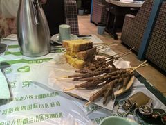 -寂寞的豆芽 烧烤酒场(丽景店)