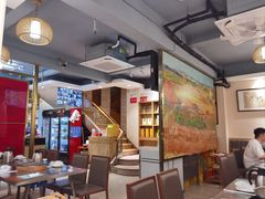 -胡须佬鸡煲四季火锅店(石厦西村直营店)