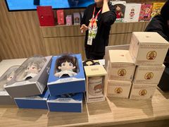-泡泡玛特POPMART(国金街店)