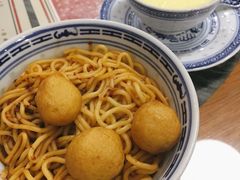 车仔面配咖喱鱼蛋-捷信牛奶甜品世家(五道口店)