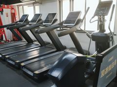 -坚果健身24小时工作室(定西路店)