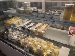 -云朵上的鱼(莘庄店)