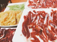 鲜切牛肉-潮泰牛肉火锅 · 创于1992年(车公庙店)