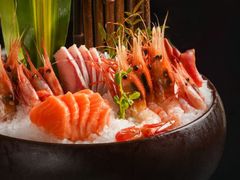 -万岛日本料理铁板烧(梅赛德斯奔驰店)
