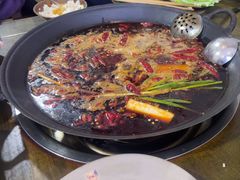-黄潇洒老火锅(九眼桥宏济巷店)