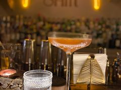 -Shift cocktail bar鸡尾酒吧