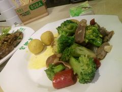 -蒙肥羊·酸汤潮牛·鲜牛肉火锅烤肉自助(岗顶店)
