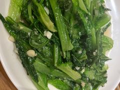 -先启半步颠小酒馆(嘉定万达店)