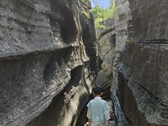 -梭布垭石林景区