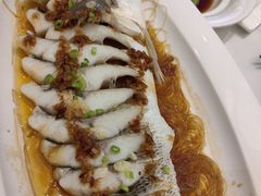 -万龙洲海鲜(大兴绿地缤纷城店)